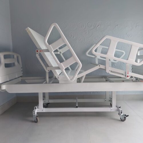 Camas hospitalares usadas para venda
